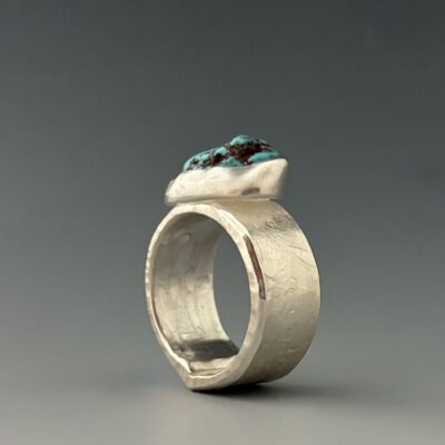 Knobbly turquoise overlap ring, size 8