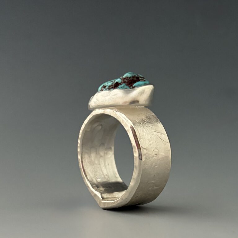Knobbly turquoise overlap ring, size 8