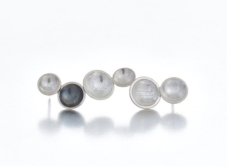 Cirrus silver pin